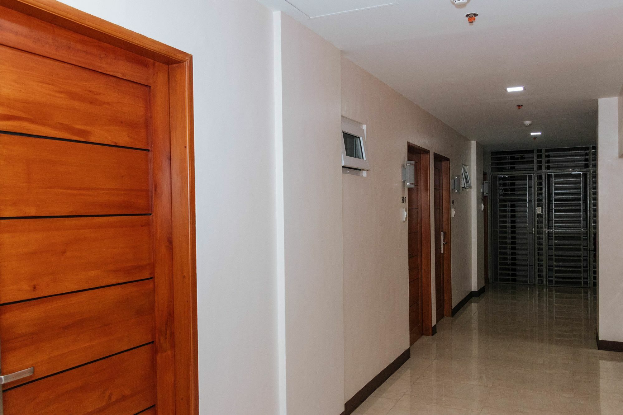 Reddoorz Premium @ Sampaloc Makati Otel Makati City Dış mekan fotoğraf