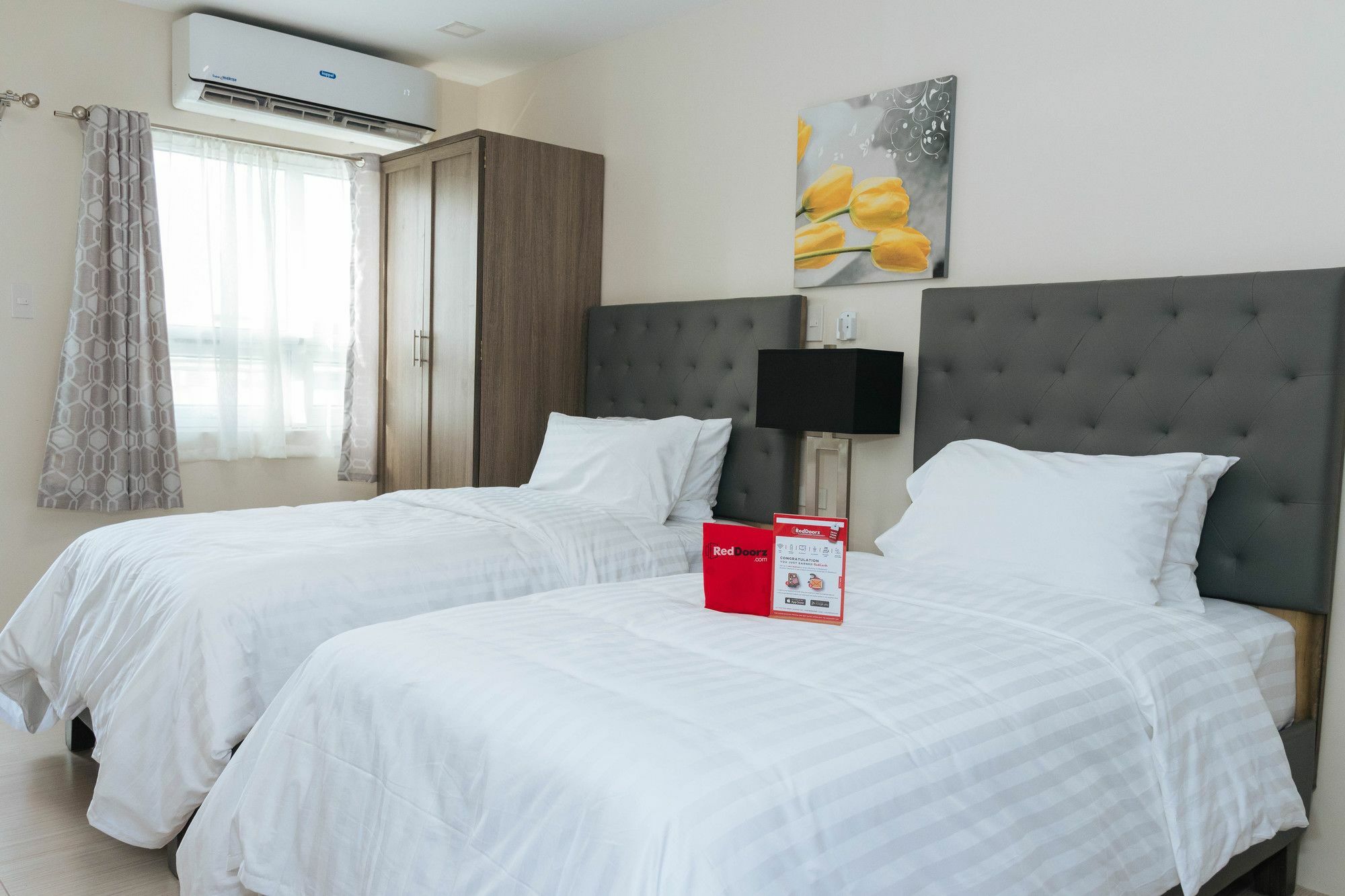 Reddoorz Premium @ Sampaloc Makati Otel Makati City Dış mekan fotoğraf